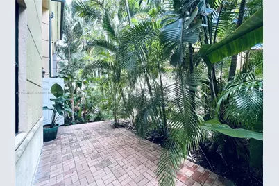 888 S Douglas Rd #119, Coral Gables, FL 33134 - Photo 27