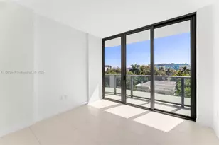 9901 W Bay Harbor Dr, Bay Harbor Islands, FL 33154 - Photo 15