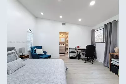 8117 NW 71st Ct, Tamarac, FL 33321 - Photo 39