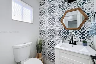 8117 NW 71st Ct, Tamarac, FL 33321 - Photo 25