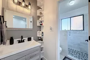 8117 NW 71st Ct, Tamarac, FL 33321 - Photo 47