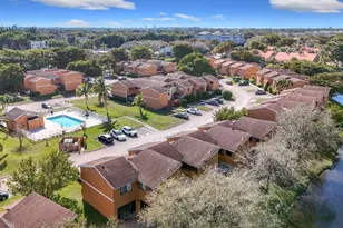 8117 NW 71st Ct, Tamarac, FL 33321 - Photo 3