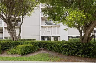 17500 N Bay Rd, Sunny Isles Beach, FL 33160 - Photo 1
