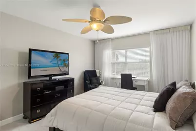 300 Diplomat Parkway #517, Hallandale Beach, FL 33009 - Photo 45
