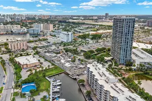 300 Diplomat Pkwy, Hallandale Beach, FL 33009 - Photo 27