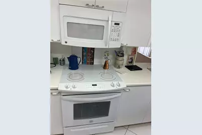 18011 Biscayne Blvd #305, Aventura, FL 33160 - Photo 5