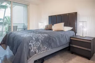 19900 E Country Club Dr, Aventura, FL 33180 - Photo 15