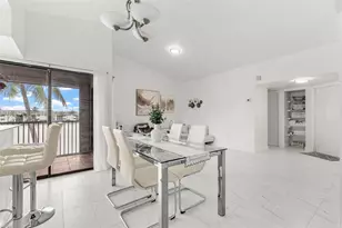 1211 S Independence Dr, Homestead, FL 33034 - Photo 7