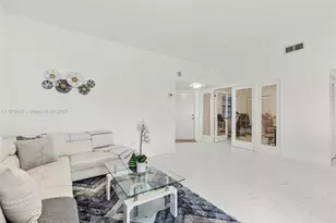 1211 S Independence Dr, Homestead, FL 33034 - Photo 5