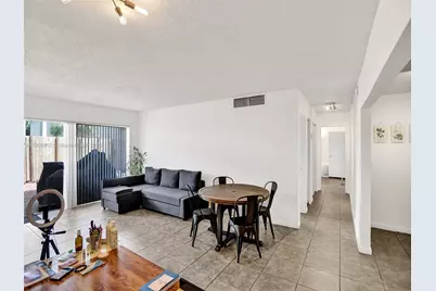 4154 NW 79th Ave #1D, Doral, FL 33166 - Photo 9