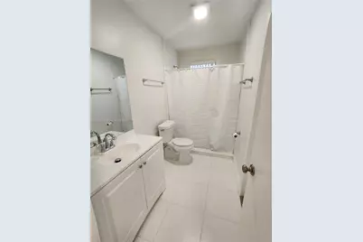 4320 NW 11th St #B, Miami, FL 33126 - Photo 9