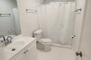 4320 NW 11th St, Miami, FL 33126 - Photo 9