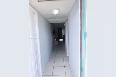 4311 Crystal Lake Dr #120, Deerfield Beach, FL 33064 - Photo 9