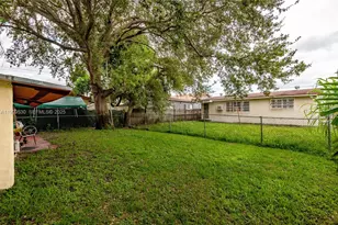 811 NW 24th Ct, Miami, FL 33125 - Photo 5