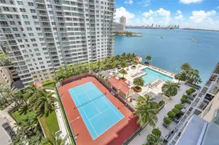 1155 Brickell Bay Dr, Miami, FL 33131 - Photo 11