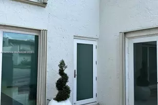 10916 SW 70th Terrace, Miami, FL 33173 - Photo 3