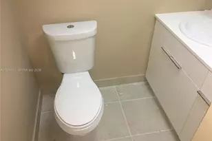 555 NE 123rd St, North Miami, FL 33161 - Photo 15