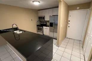 555 NE 123rd St, North Miami, FL 33161 - Photo 17