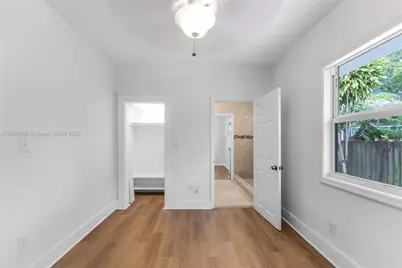 1621 NW 55th St, Miami, FL 33142 - Photo 7
