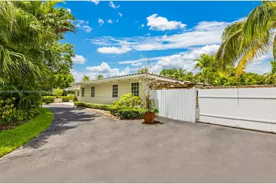 13820 SW 82nd Ave, Palmetto Bay, FL 33158 - Photo 11