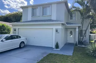 1241 SW 46th Way, Deerfield Beach, FL 33442 - Photo 3