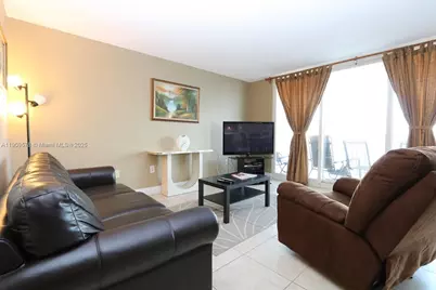 17800 N Bay Rd #404, Sunny Isles Beach, FL 33160 - Photo 5