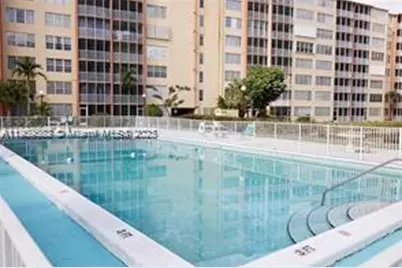 1770 NE 191st St #206-1, Miami, FL 33179 - Photo 13