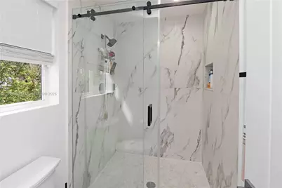 6521 SW 31st St, Miami, FL 33155 - Photo 9