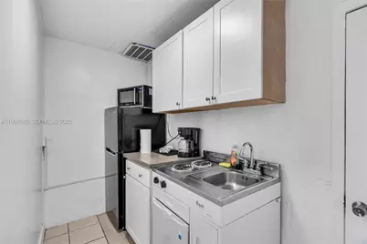 2972 NW 15th St #2, Miami, FL 33125 - Photo 7