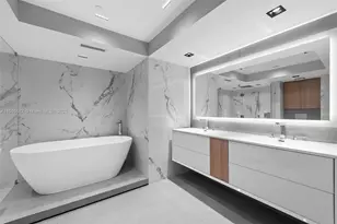 3640 Yacht Club Dr, Aventura, FL 33180 - Photo 9