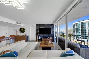 7601 E Treasure Dr, North Bay Village, FL 33141 - Photo 7