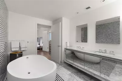 788 NE 23rd St #2101, Miami, FL 33137 - Photo 13