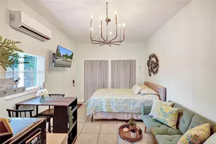 440 NW 38th Ct, Miami, FL 33126 - Photo 23