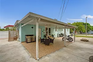 440 NW 38th Ct, Miami, FL 33126 - Photo 29