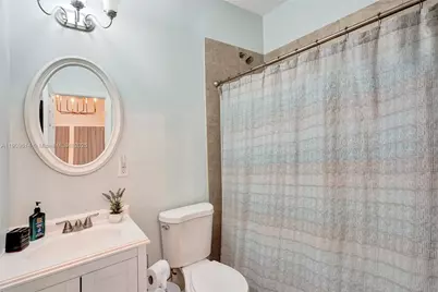 440 NW 38th Ct, Miami, FL 33126 - Photo 27