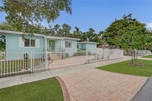 440 NW 38th Ct, Miami, FL 33126 - Photo 37