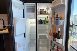 398 NE 5th St, Miami, FL 33132 - Photo 15