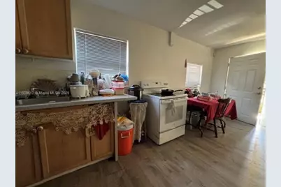 2512 NW 13th Ave, Miami, FL 33142 - Photo 15