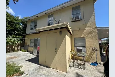 2512 NW 13th Ave, Miami, FL 33142 - Photo 17