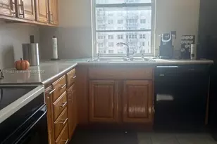 251 174th St, Sunny Isles Beach, FL 33160 - Photo 17