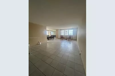 251 174th St #1205, Sunny Isles Beach, FL 33160 - Photo 3