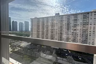 251 174th St, Sunny Isles Beach, FL 33160 - Photo 23