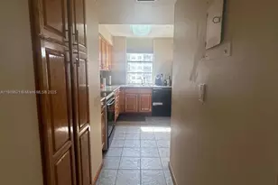 251 174th St, Sunny Isles Beach, FL 33160 - Photo 5