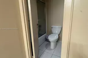 251 174th St, Sunny Isles Beach, FL 33160 - Photo 29