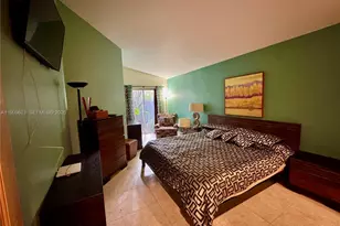 1411 Seagrape Cir, Weston, FL 33326 - Photo 13