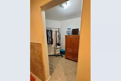 1411 Seagrape Cir, Weston, FL 33326 - Photo 11