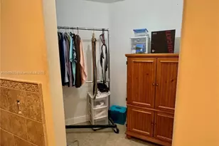 1411 Seagrape Cir, Weston, FL 33326 - Photo 11