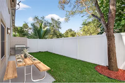 4456 Crystal Lake Dr, Deerfield Beach, FL 33064 - Photo 25