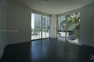 1060 Brickell Ave, Miami, FL 33131 - Photo 17