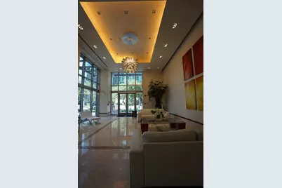 1060 Brickell Ave #1411, Miami, FL 33131 - Photo 3